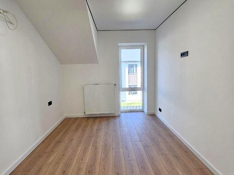 будинок за адресою Місячна вул.