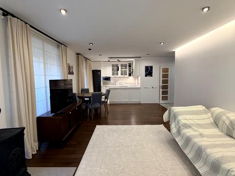 квартира за адресою Ряснянська вул., 10