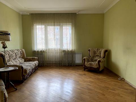 квартира за адресою Семена Гулака-Артемовського вул., 3