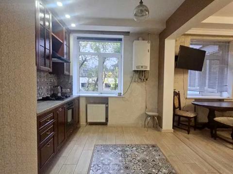 квартира за адресою Володимира Вернадського вул. (Дзержинського), 18