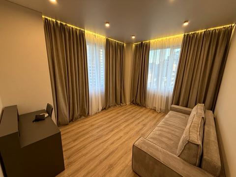 квартира за адресою Андрія Верхогляда вул. (Михайла Драгомирова), 14-А