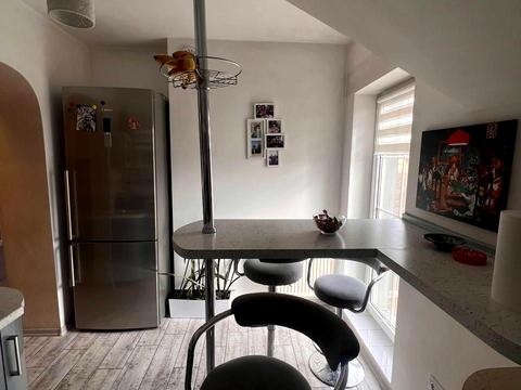 будинок за адресою Степана Бандери