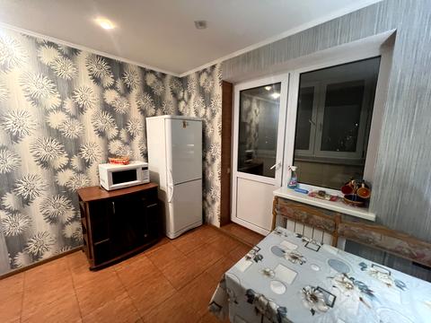 квартира за адресою Райдужна вул., 16