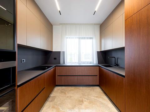 будинок за адресою Золотого лева, 5