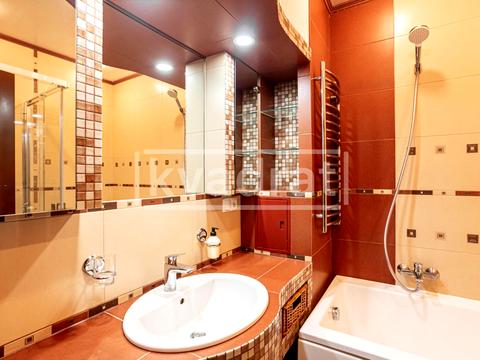 квартира по адресу Миколы Бажана просп., 12