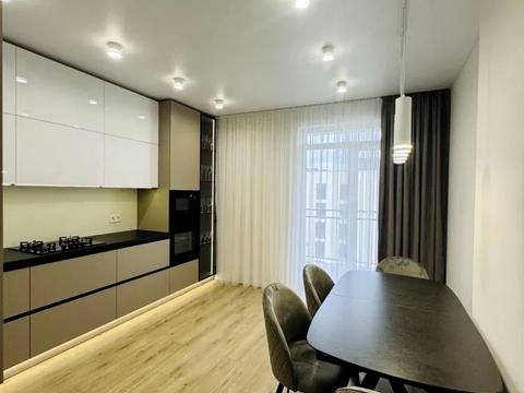 квартира по адресу Героїв Крут ул., 10