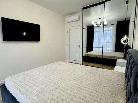 квартира по адресу Героїв Крут ул., 10