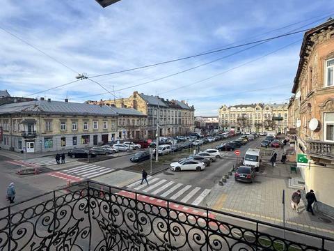 квартира за адресою Героїв УПА вул., 21