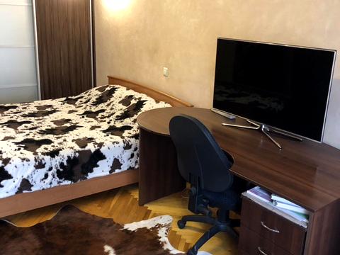 квартира за адресою Набережно-Хрещатицька вул., 3-А