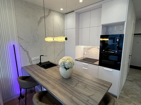 квартира за адресою Андрія Верхогляда вул. (Михайла Драгомирова), 11-Б