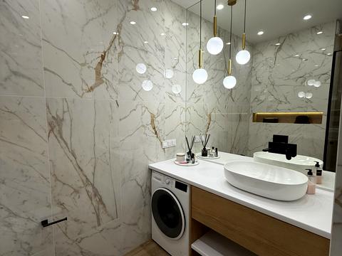 квартира за адресою Андрія Верхогляда вул. (Михайла Драгомирова), 11-Б