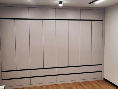 квартира по адресу Чаривная ул., 117