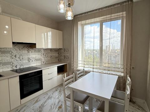 квартира по адресу Луговская ул., 248