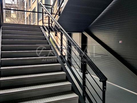 коммерческая по адресу Науки просп., 1