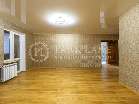 квартира по адресу Анны Ахматовой ул., 11