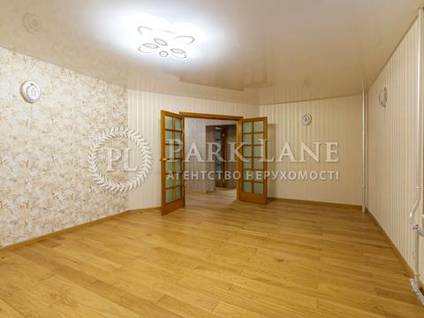 квартира по адресу Анны Ахматовой ул., 11