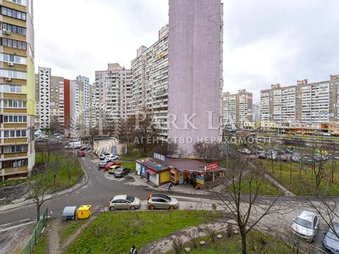 квартира по адресу Анны Ахматовой ул., 11