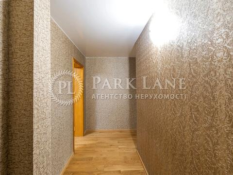 квартира по адресу Анны Ахматовой ул., 11