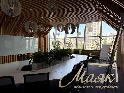 коммерческая по адресу Сімʼї Прахових ул. (Гайдара), 58/10