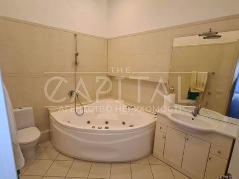 комерційна за адресою Шовковична вул., 30-А