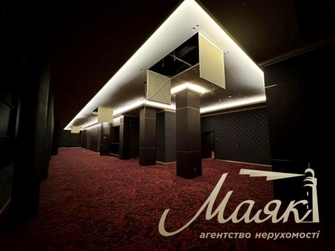 комерційна за адресою Голосіївський просп. (40-річчя Жовтня), 93