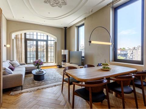 квартира за адресою Інститутська вул., 13-А