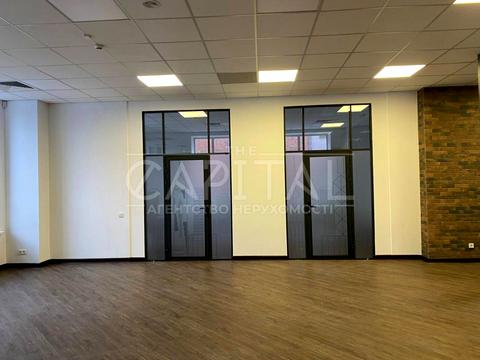 комерційна за адресою Олени Теліги вул., 37