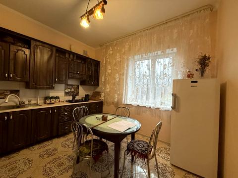 будинок за адресою Липова