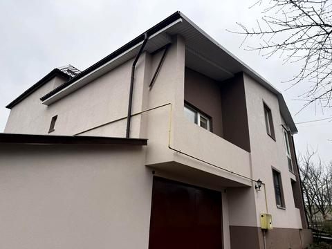 будинок за адресою Липова