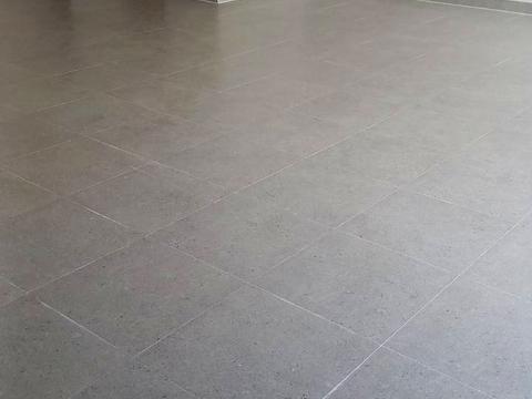 комерційна за адресою Гаванська вул., 9