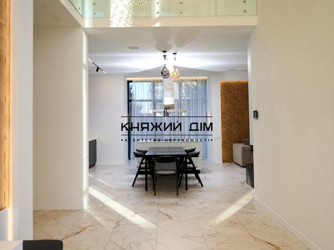 будинок за адресою Абрикосова вул., 7