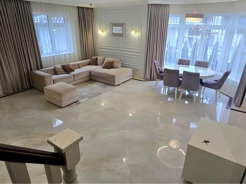 дом по адресу Подлесная ул.