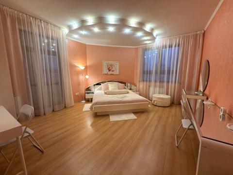 квартира за адресою Шота Руставелі вул., 44