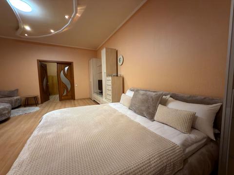 квартира за адресою Шота Руставелі вул., 44