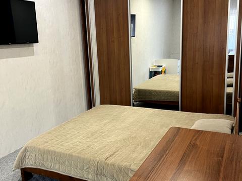 будинок за адресою Олександра Бринжали вул. (Тешебаєва)