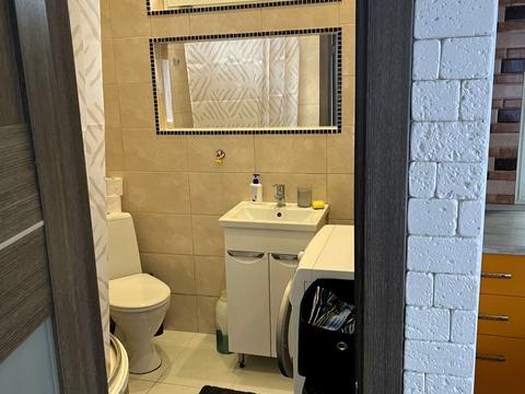 будинок за адресою Олександра Бринжали вул. (Тешебаєва)