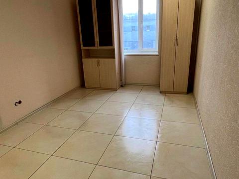 комерційна за адресою Оболонська вул., 39