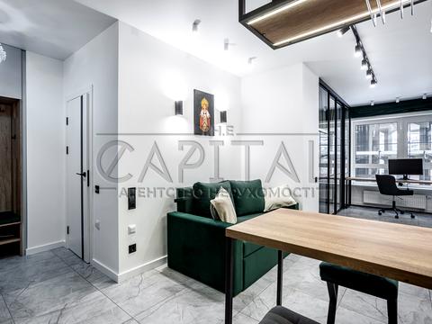 квартира по адресу Ужгородский пер., 4/1