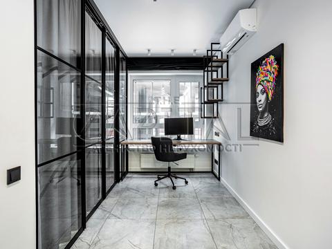 квартира по адресу Ужгородский пер., 4/1