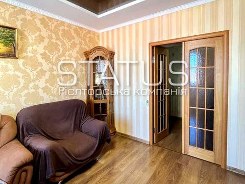 квартира за адресою Соборності вул. (Жовтнева), 40Д