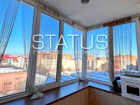 квартира за адресою Соборності вул. (Жовтнева), 40Д