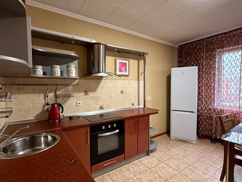 квартира за адресою Драгоманова вул., 14-А