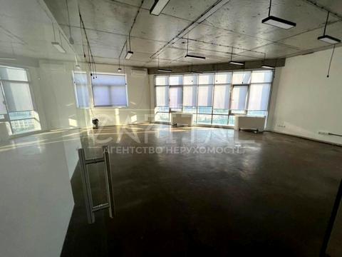 комерційна за адресою Велика Васильківська вул. (Червоноармійська), 72