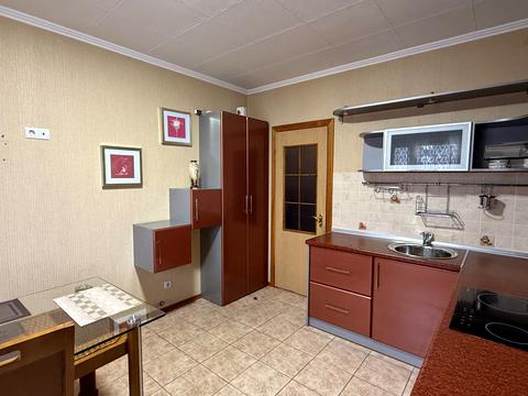 квартира за адресою Драгоманова вул., 14-А