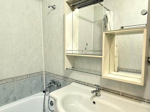 квартира за адресою Драгоманова вул., 14-А