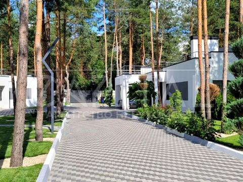 будинок за адресою Центральна