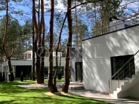 будинок за адресою Центральна