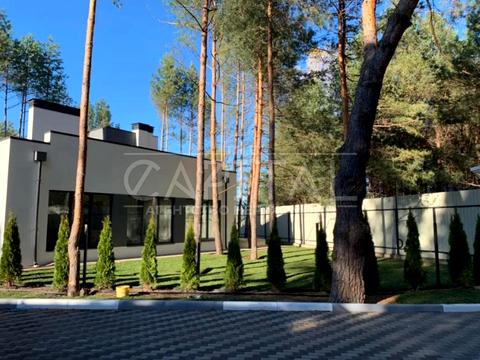 будинок за адресою Центральна