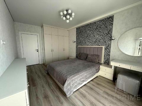 квартира за адресою Михайла Максимовича вул. (Онуфрія Трутенка), 28-Е