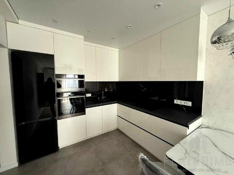 квартира по адресу Михаила Максимовича ул. (Трутенко Онуфрия), 28-Е